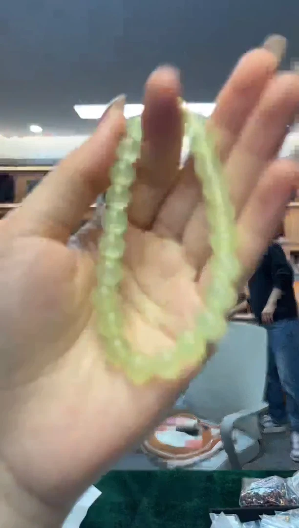 未镶嵌葡萄石·（多样性发一件）