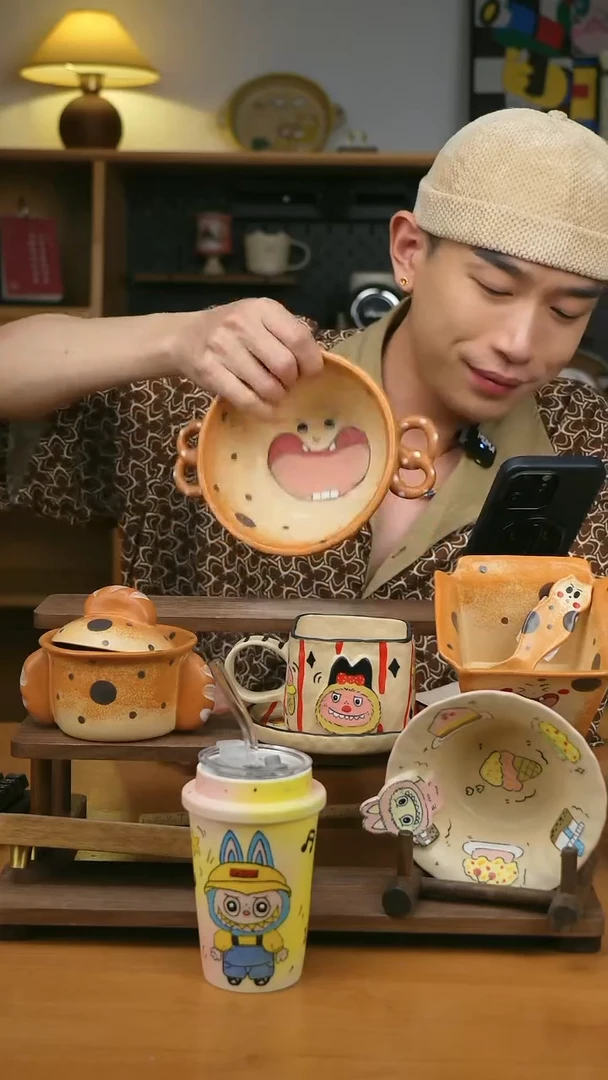 盘景德镇可爱设计师款陶瓷