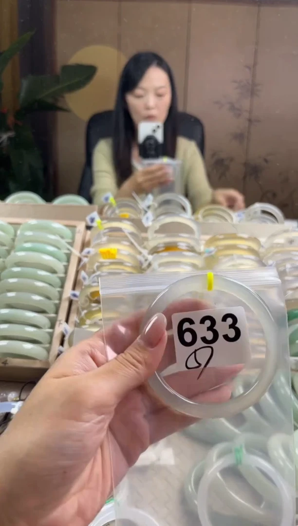 手镯玛瑙/玉髓未镶嵌633