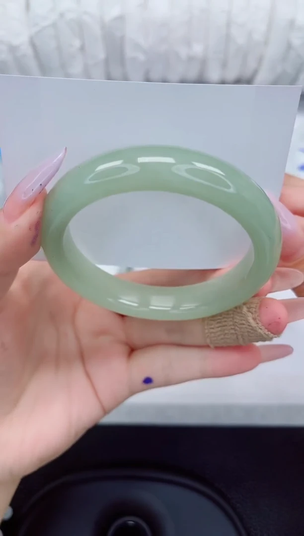 石英质玉手镯未镶嵌113-56/57