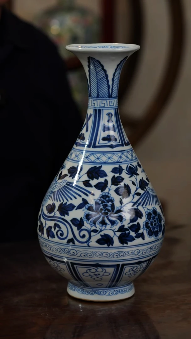 其他陶李*豪青花玉壶春