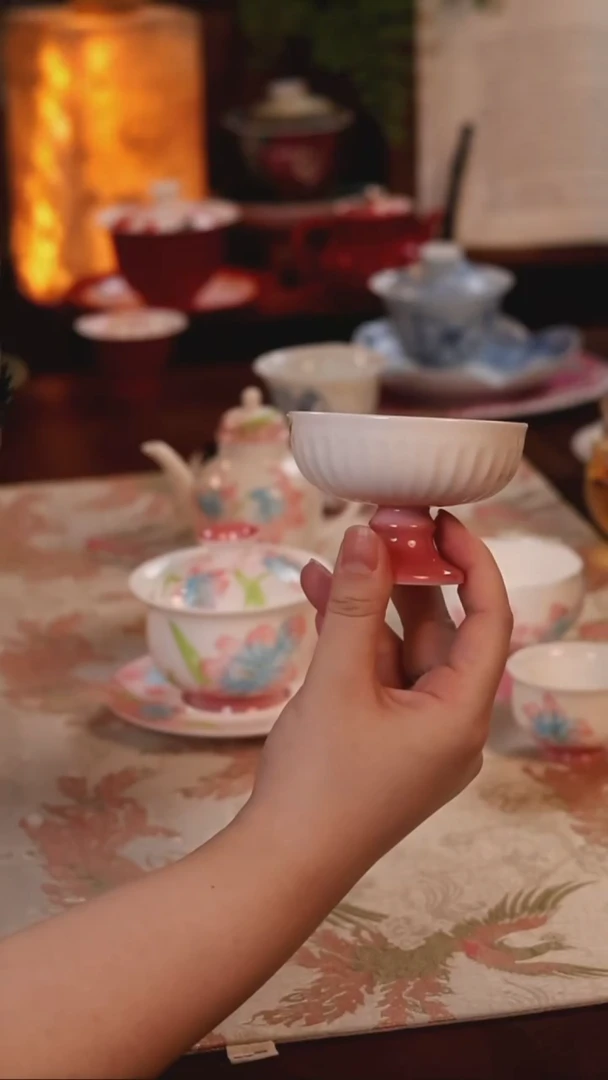 露染牡丹茶杯 哈哈哈哈