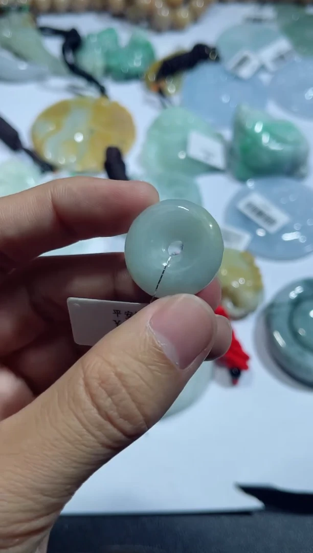 【闪购商品】翡翠吊坠(不含链)未镶嵌00001707