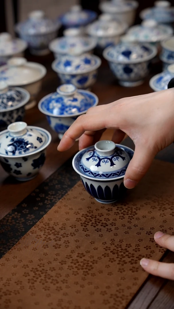 【闪购商品】菊瓣盖碗11111111111