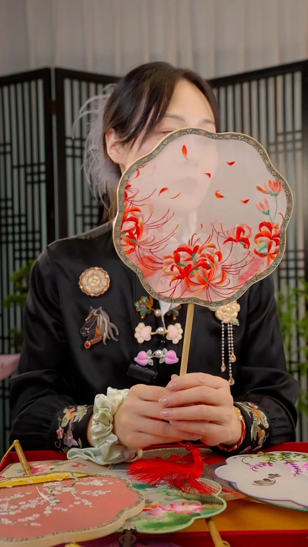 刺绣用****0非遗苏绣绒花饰品