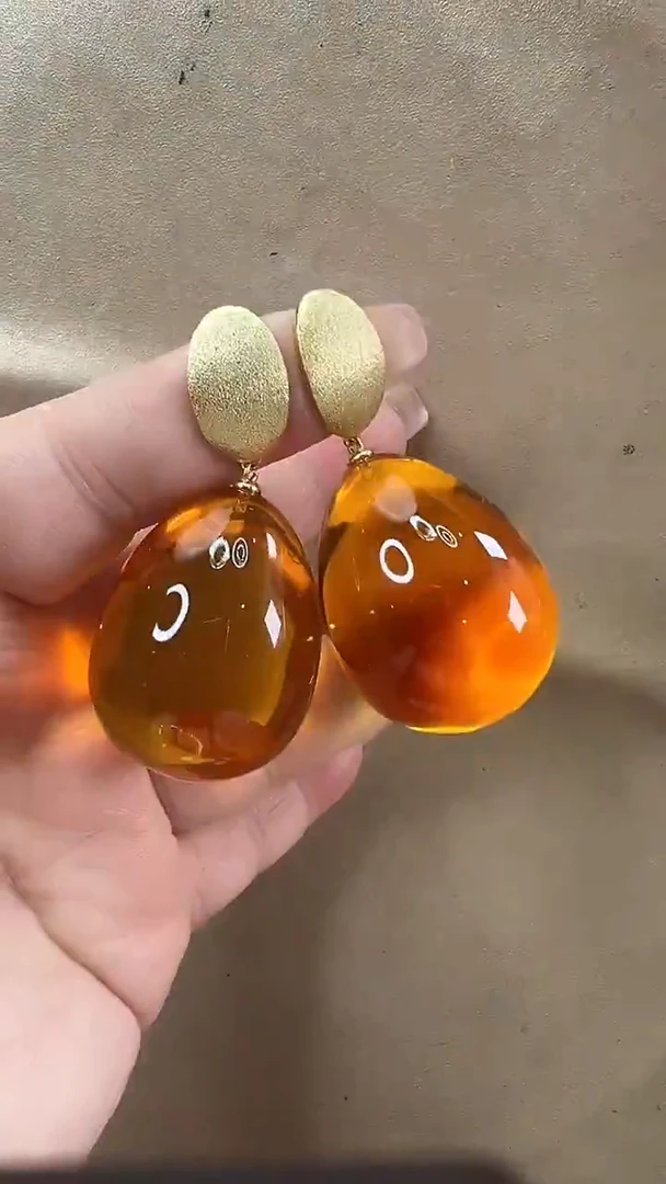 琥珀颈饰未镶嵌耳环