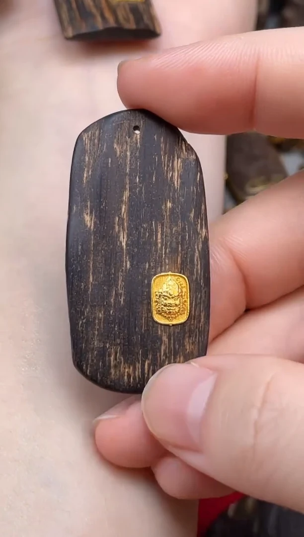 沉香吊坠沉香吊坠9