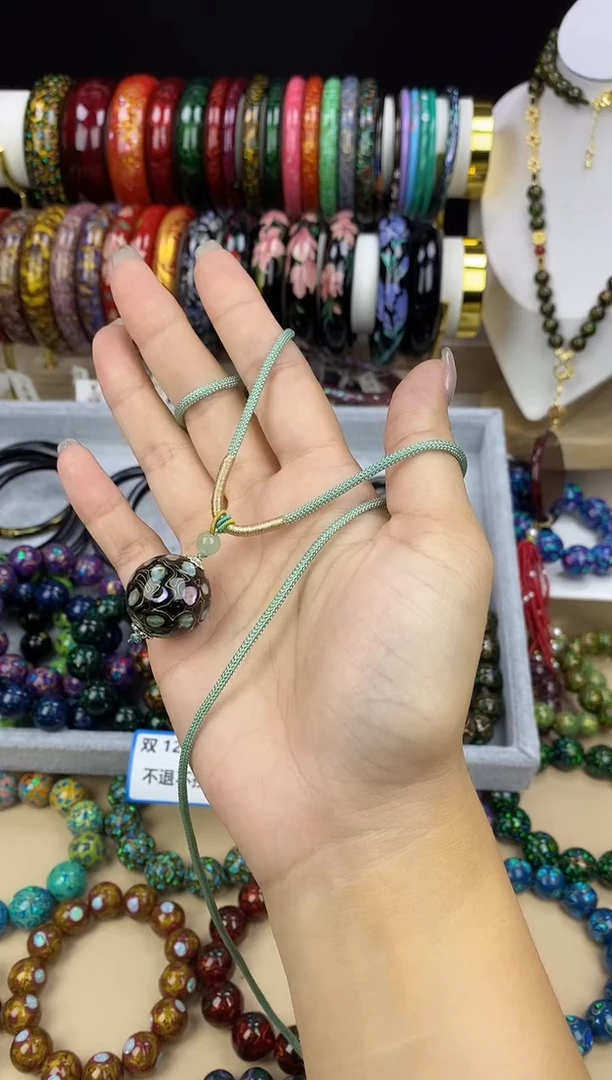 山屿大漆2.0吊坠