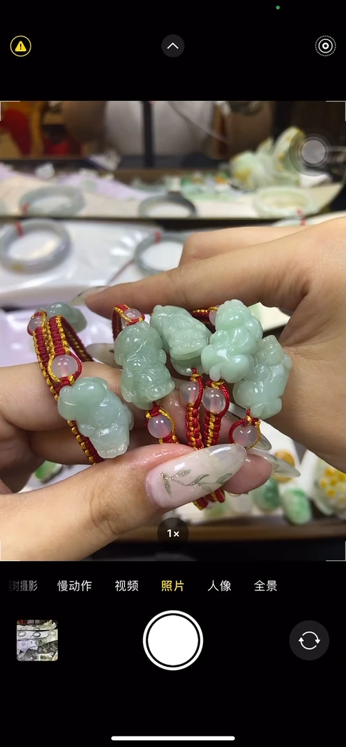 翡翠未镶嵌吊坠(不含链)天然缅甸翡翠A货貔貅