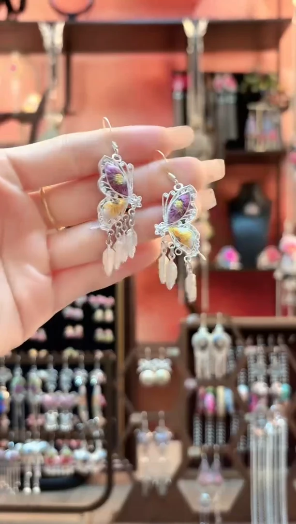 织绣云织谣民族风精美饰品   58