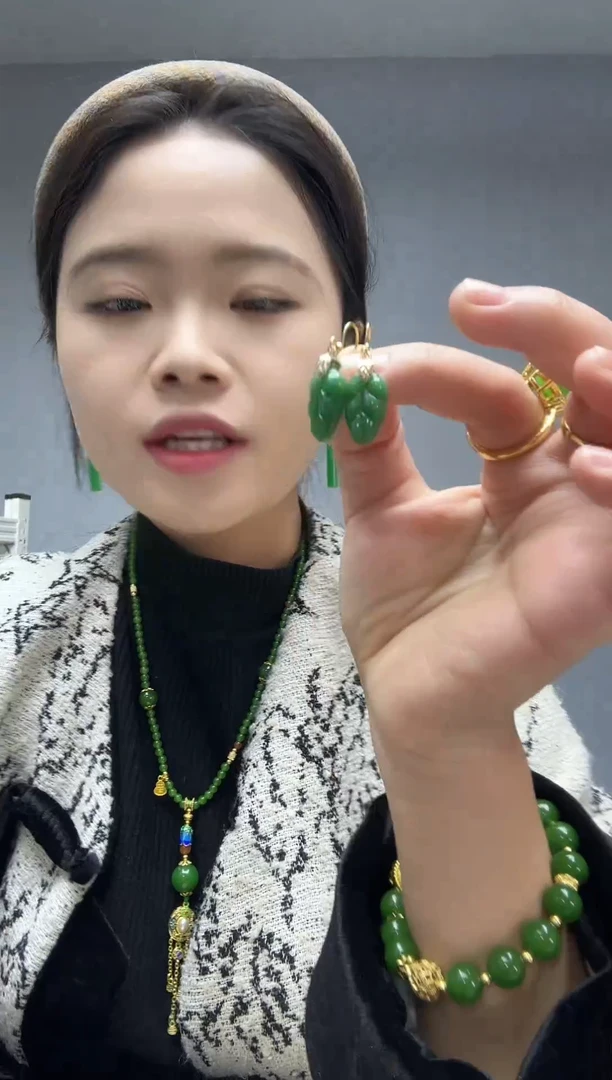 无非金属大圆珠宝高货颈饰