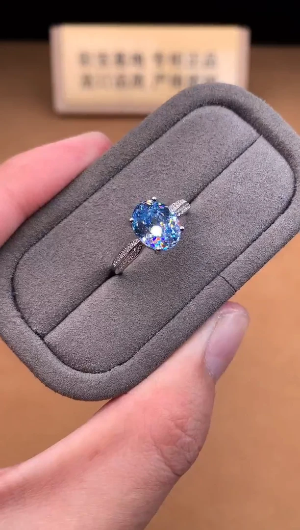 银S925镶嵌戒指海蓝宝石2222