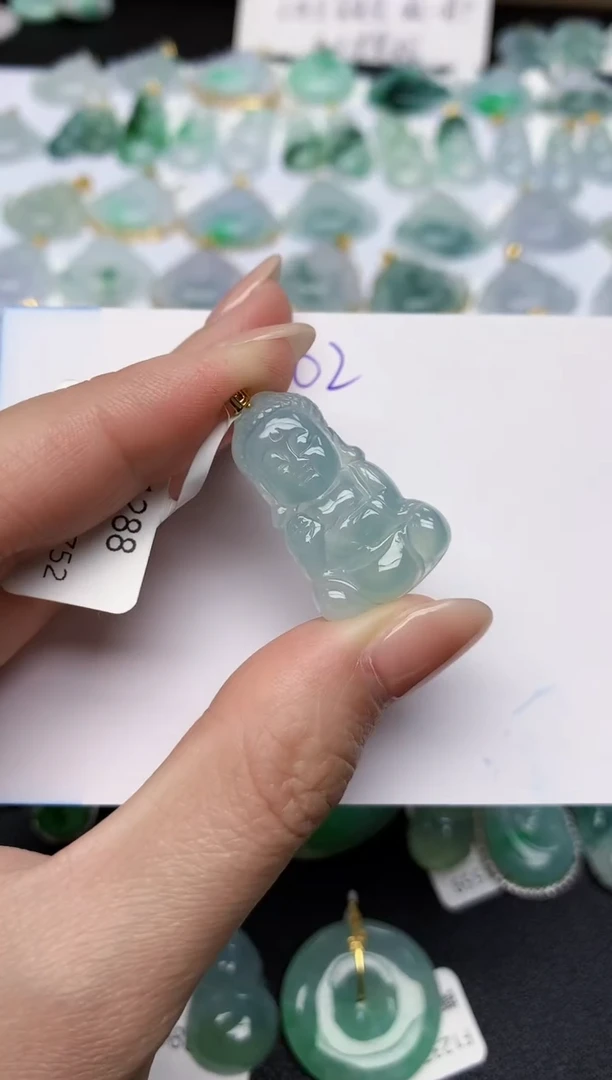 颈饰18K金镶嵌翡翠天然缅甸A货翡翠百元以上9元证书费自理