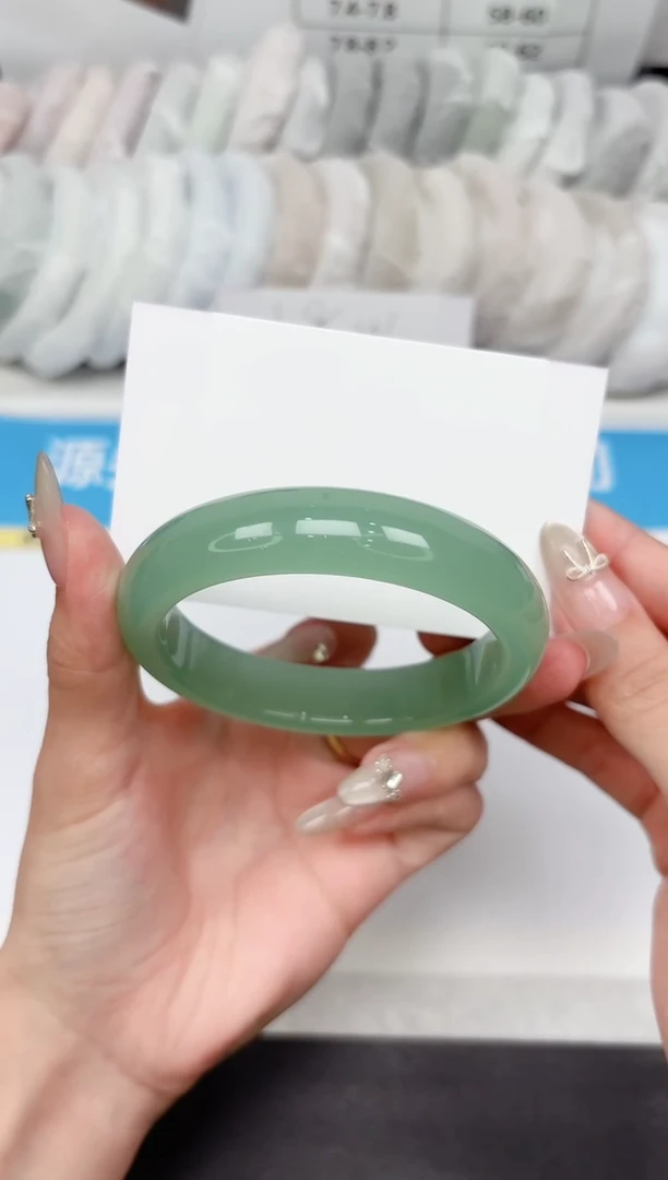 石英质玉手镯未镶嵌V167-58.3