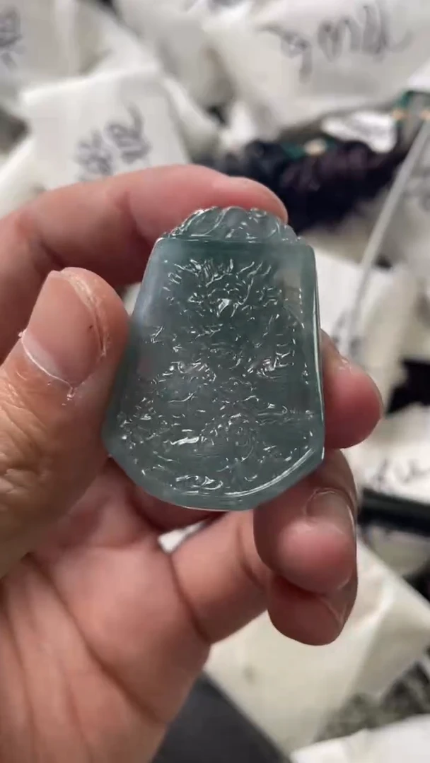 颈饰未镶嵌翡翠8