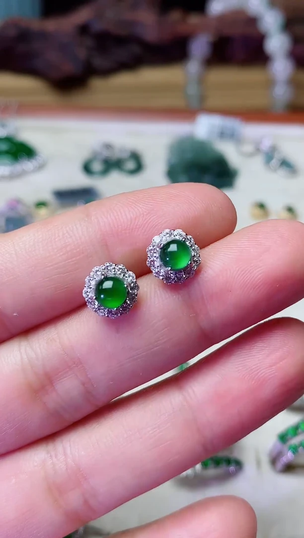 翡翠银S925镶嵌耳饰满色蛋面耳钉