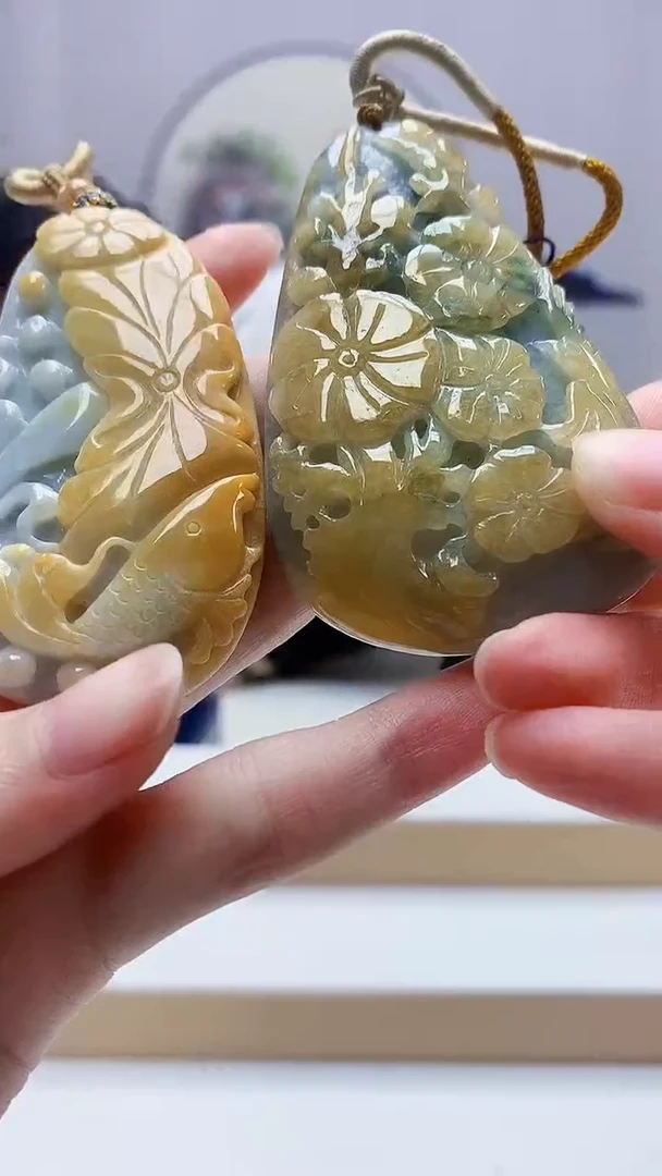 未镶嵌定制翡翠5060zm-毛货一对挂件48