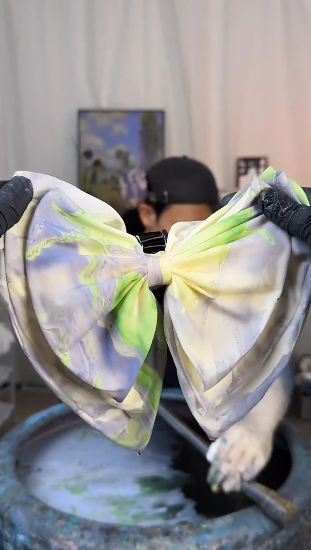 106 三层蝴蝶抓夹 定制色