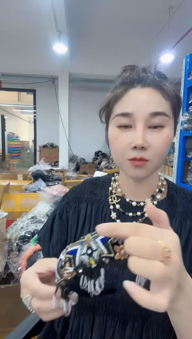 非金属布艺铜丝线边夹发箍集合 LG-837