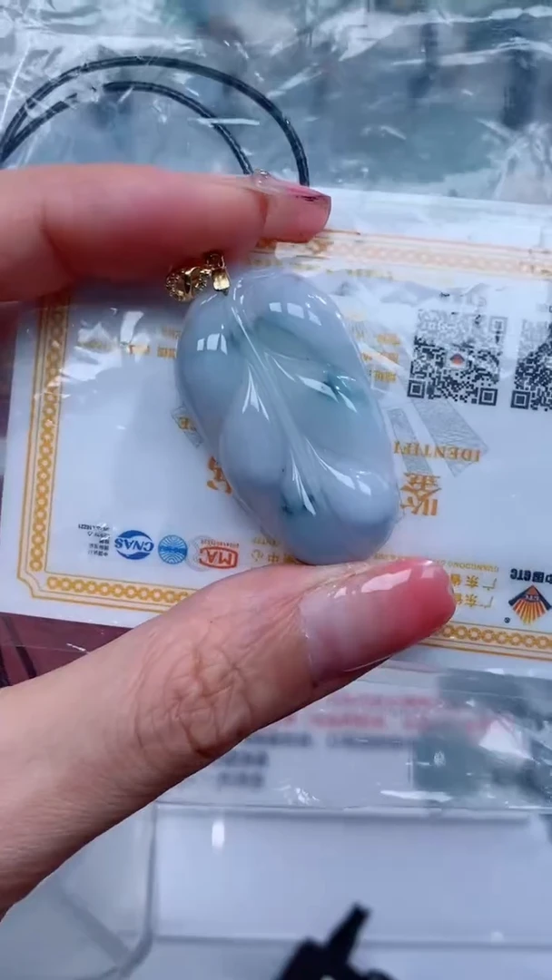 翡翠银S925镶嵌颈饰吊坠