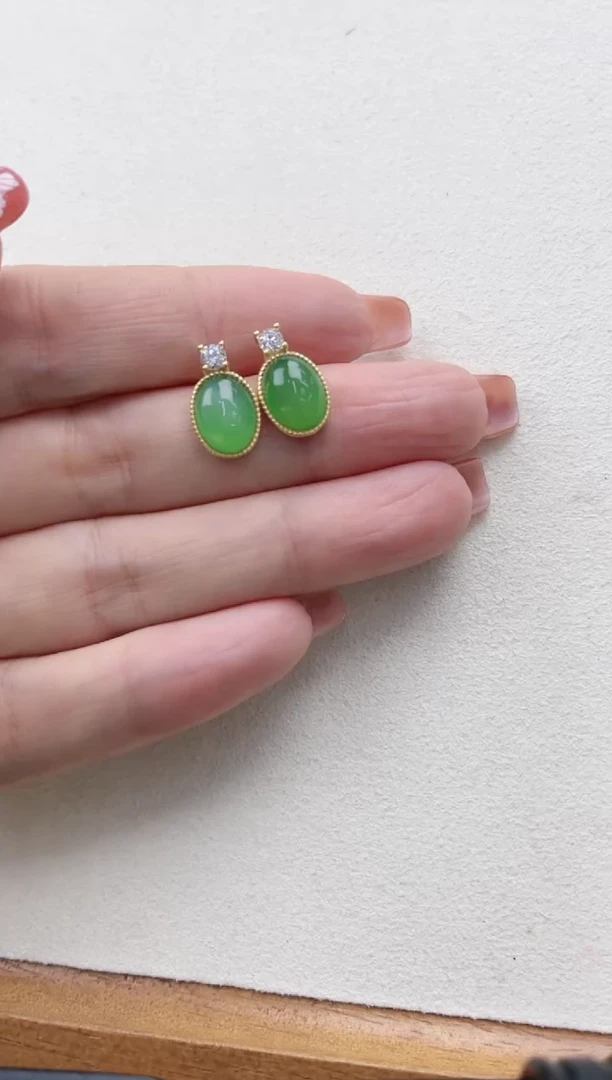 【闪购商品】和田玉耳钉未镶嵌耳钉