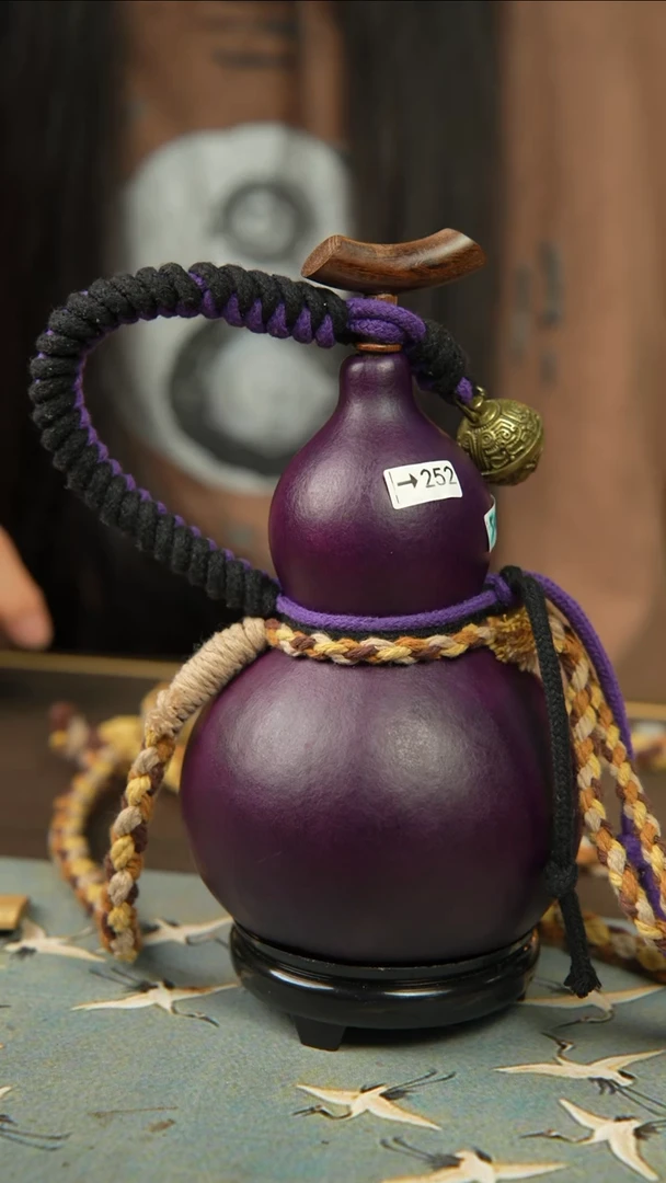 +252号500ml左右非遗大漆酒葫芦