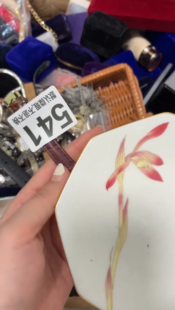 瓷片侯*焱好漂亮的瓷器【】【】