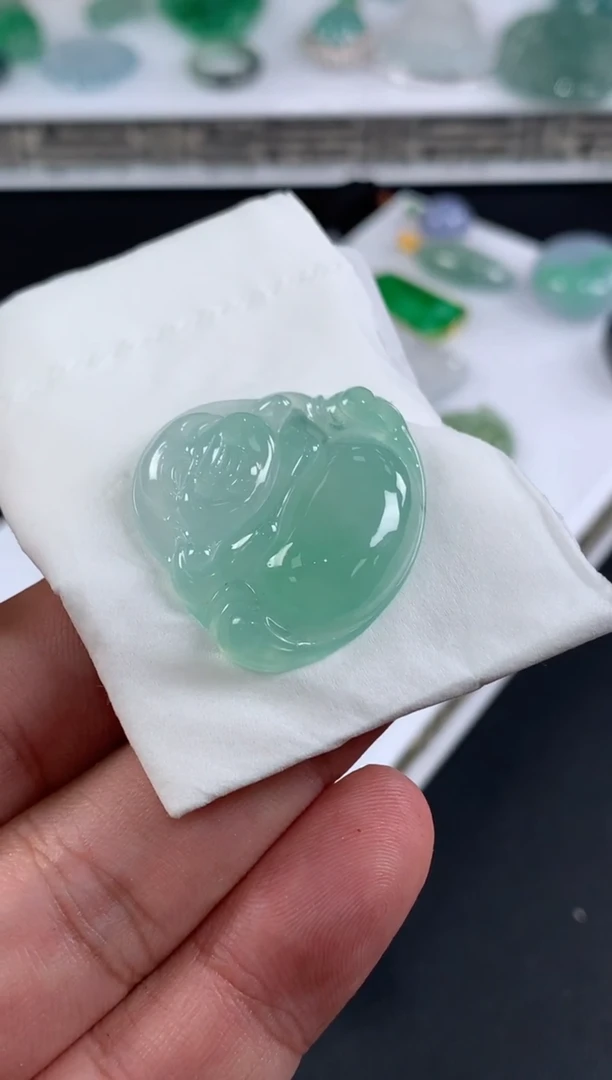 未镶嵌定制翡翠山*间翡翠