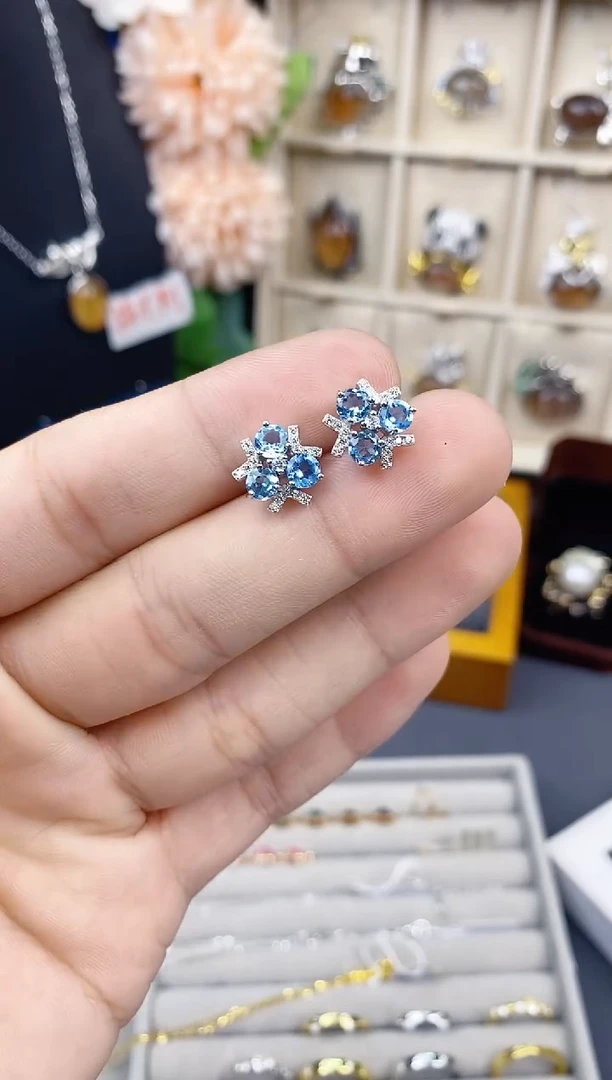 【闪购商品】托帕石耳钉银S925镶嵌带证书
