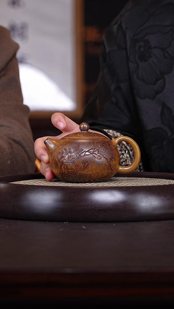 【闪购商品】紫砂茶壶储立强21-18 柴烧西施280c