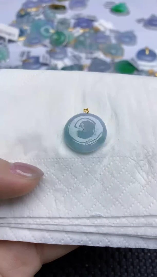 【闪购商品】翡翠颈饰未镶嵌天然翡翠A货