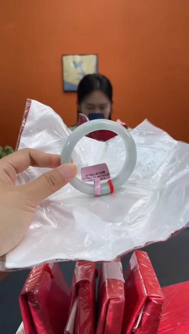 未镶嵌手镯翡翠7    55-56