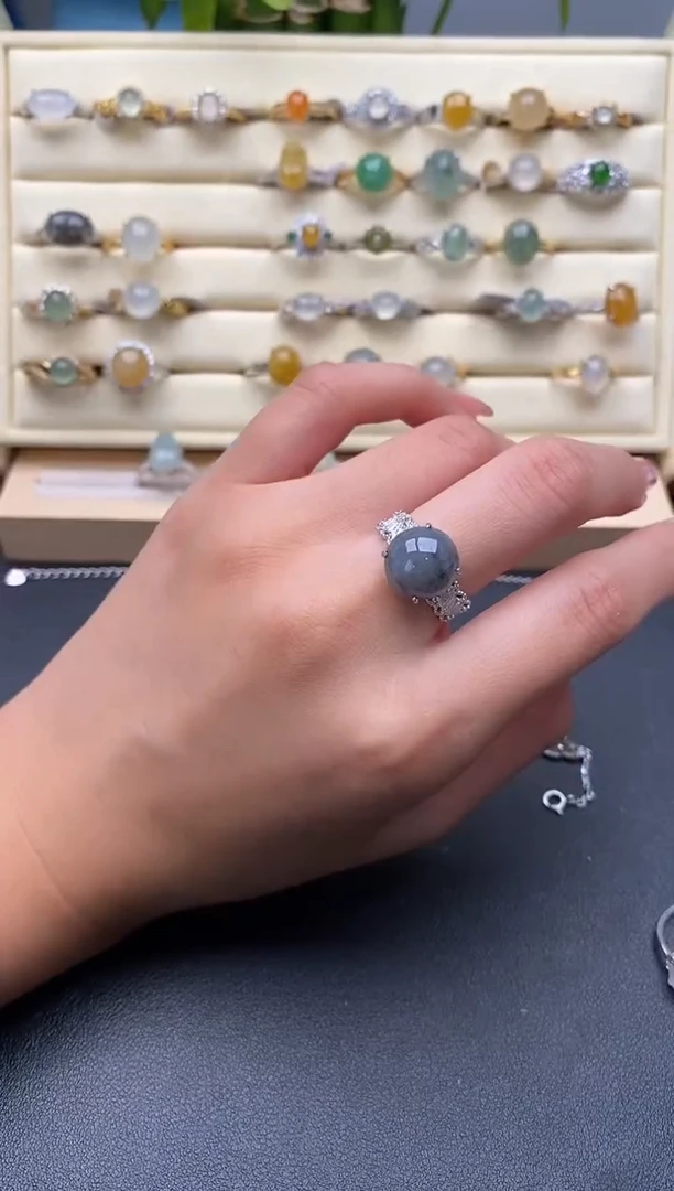 翡翠戒指银S925镶嵌天然翡翠A 货33333+6