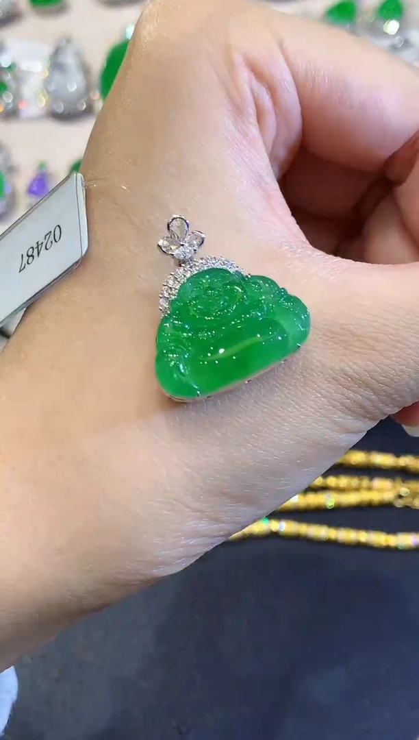 翡翠18K金镶嵌吊坠(不含链)CY多样性发其一