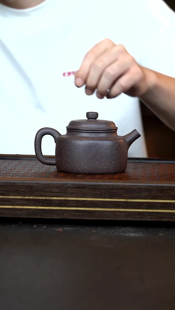茶壶紫砂XJ 大水潭天青泥 德钟 250cc