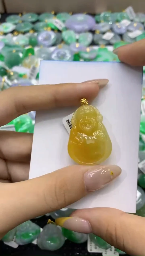 颈饰18K金镶嵌翡翠天然缅甸翡翠A货