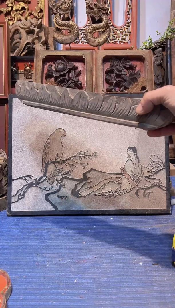 【闪购商品】香樟木老木雕老物件花板