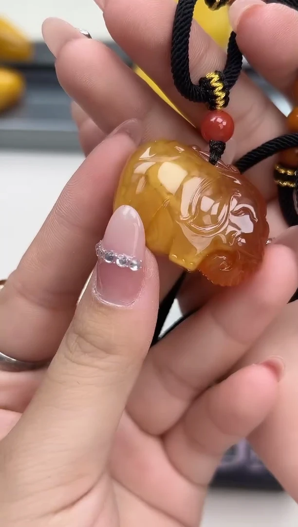 裸石琥珀未镶嵌天然琥珀蜜蜡吊坠