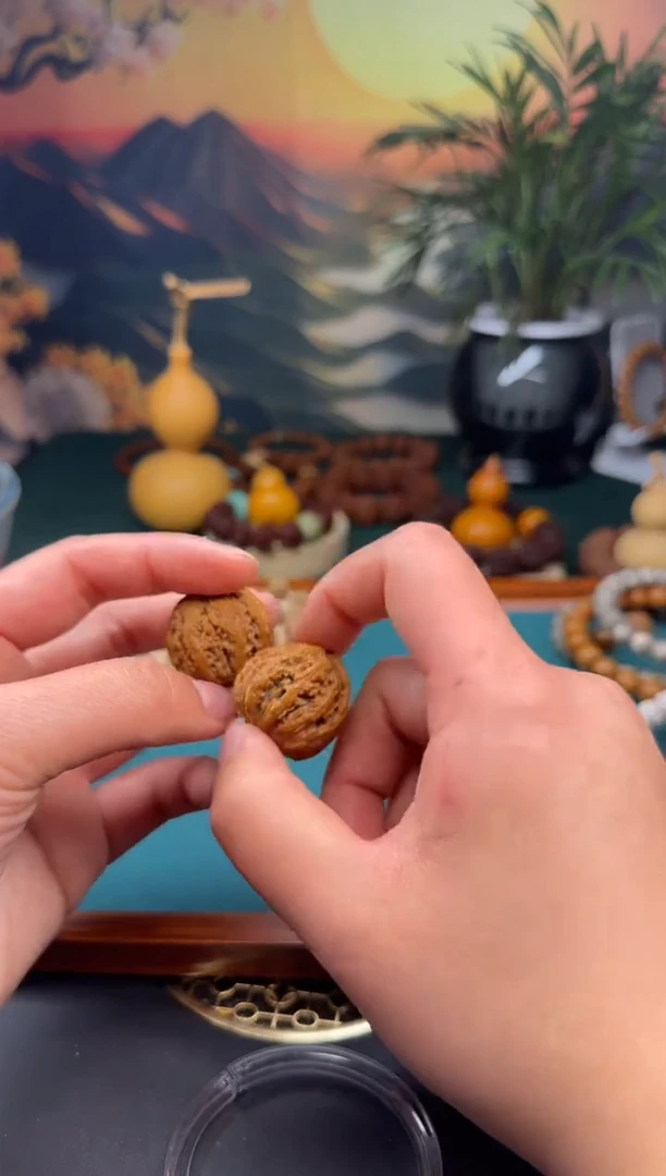 【闪购商品】金刚菩提吊坠小秋子一对（小手捻）