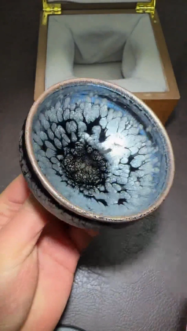 茶盏102号林健锋牡丹