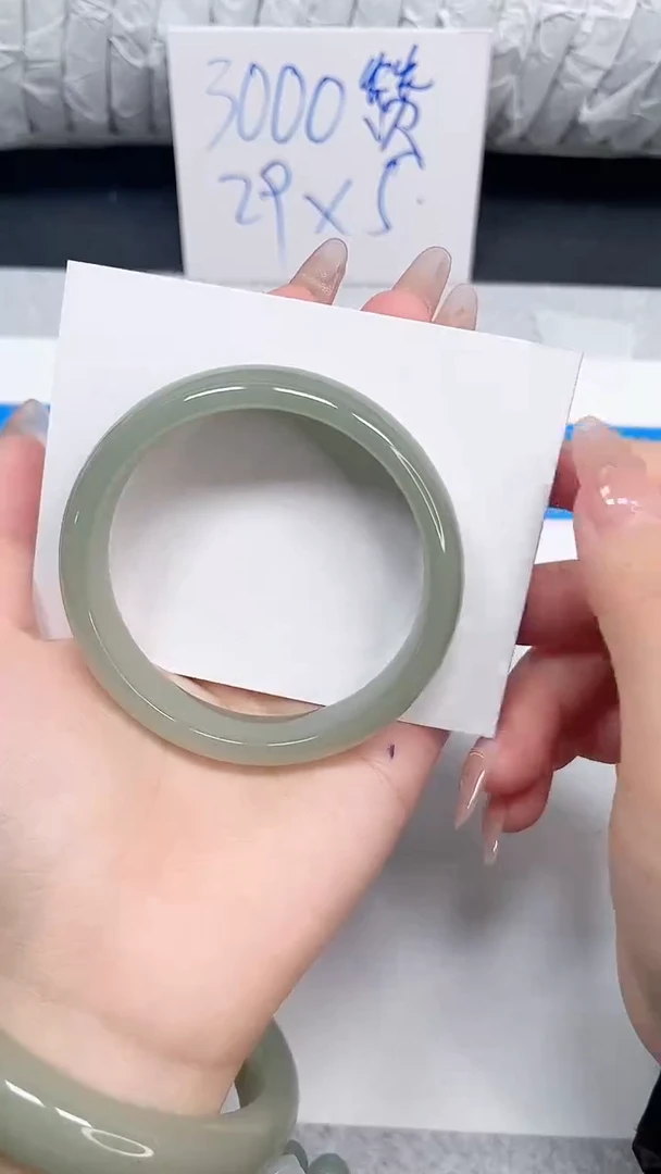 未镶嵌手镯石英质玉17-55.3