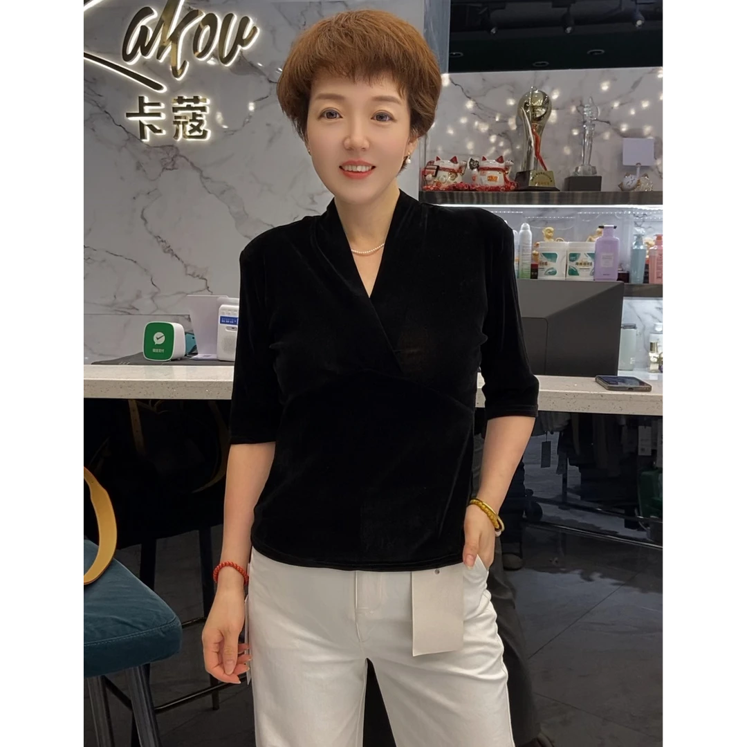【卡蔻】97262 小蛮腰V领丝绒上衣