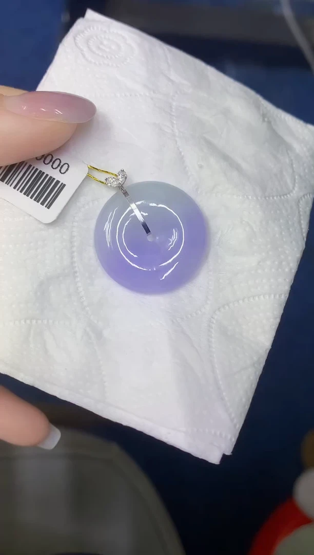 颈饰18K金镶嵌翡翠缅甸天然翡翠A货