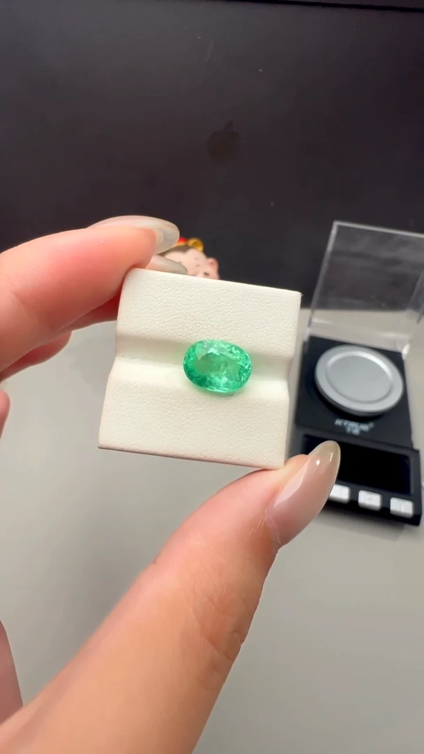 帕拉依巴碧玺珠宝半成品未镶嵌4.67ct AIGS国际证书