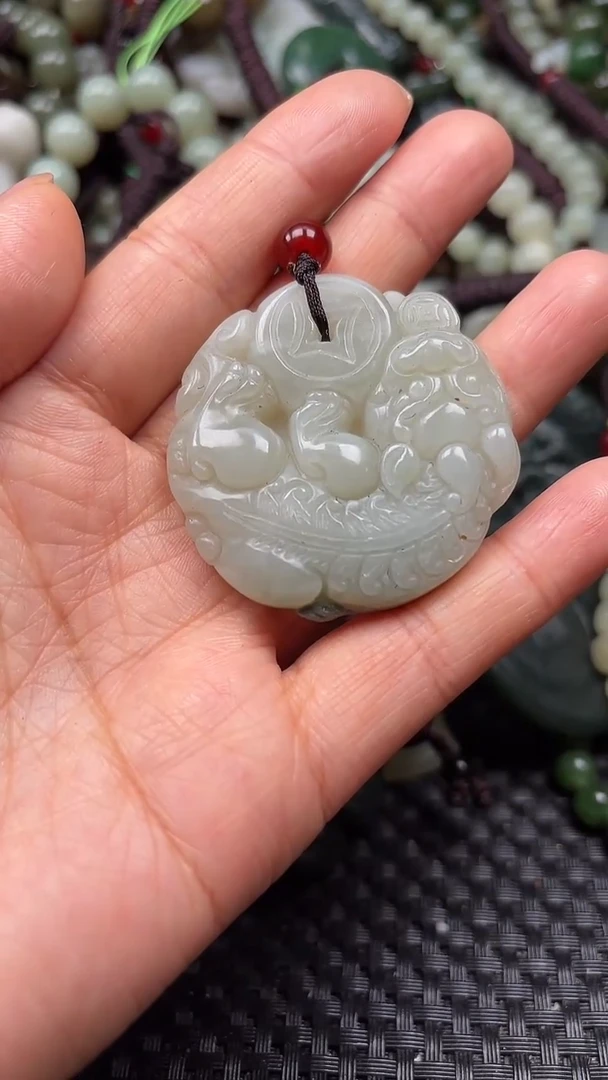 【闪购商品】和田玉颈饰未镶嵌.