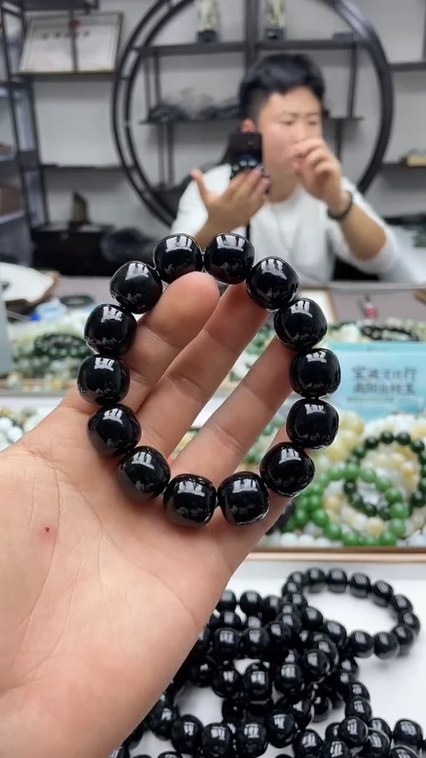 未镶嵌手串和田玉纯天然新疆塔县黑青16老型手工