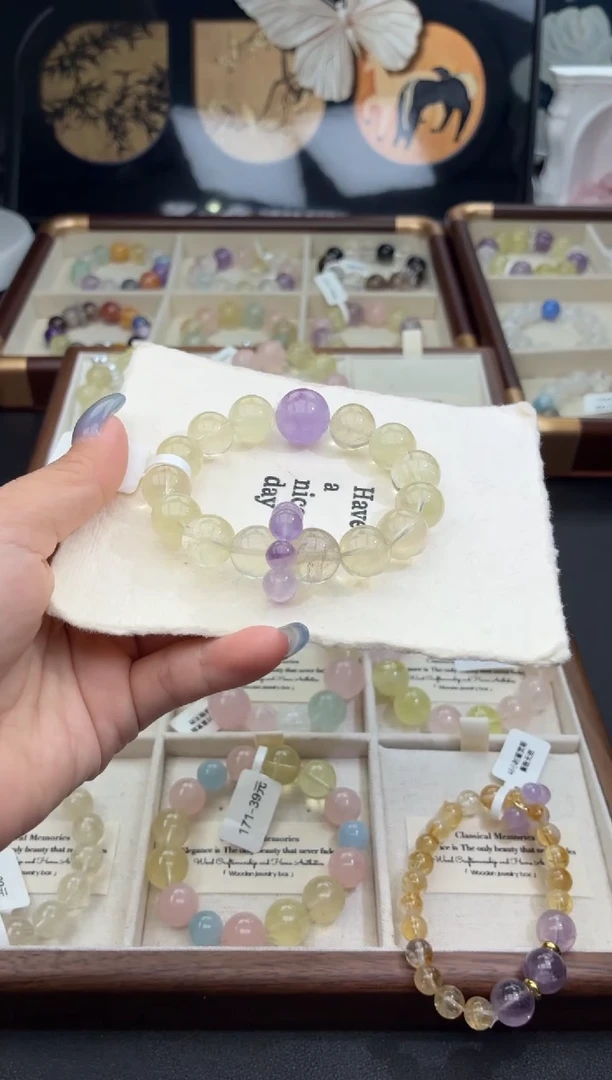 未镶嵌手串水晶60（手围16，天然水晶默认有瑕疵，介意勿拍）