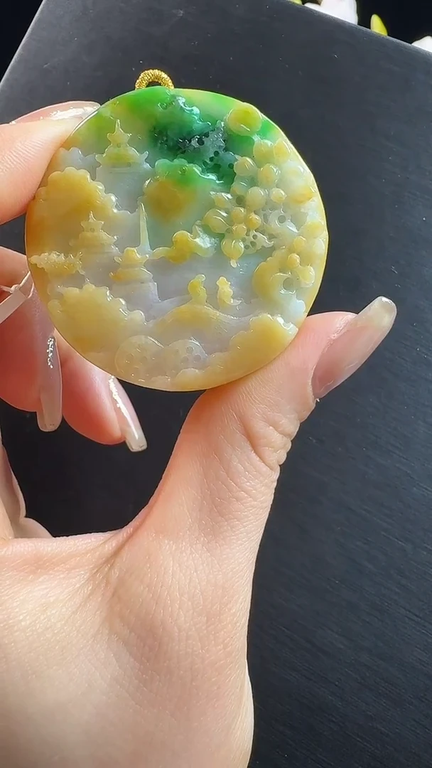 颈饰未镶嵌翡翠山水