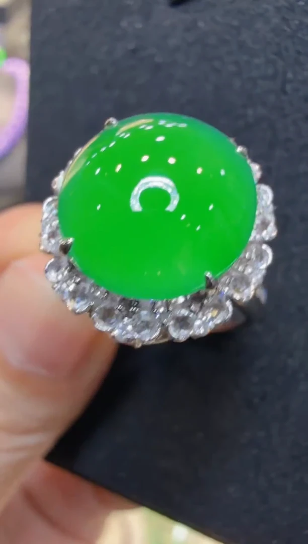 18K金镶嵌戒指翡翠多样性团购发一件