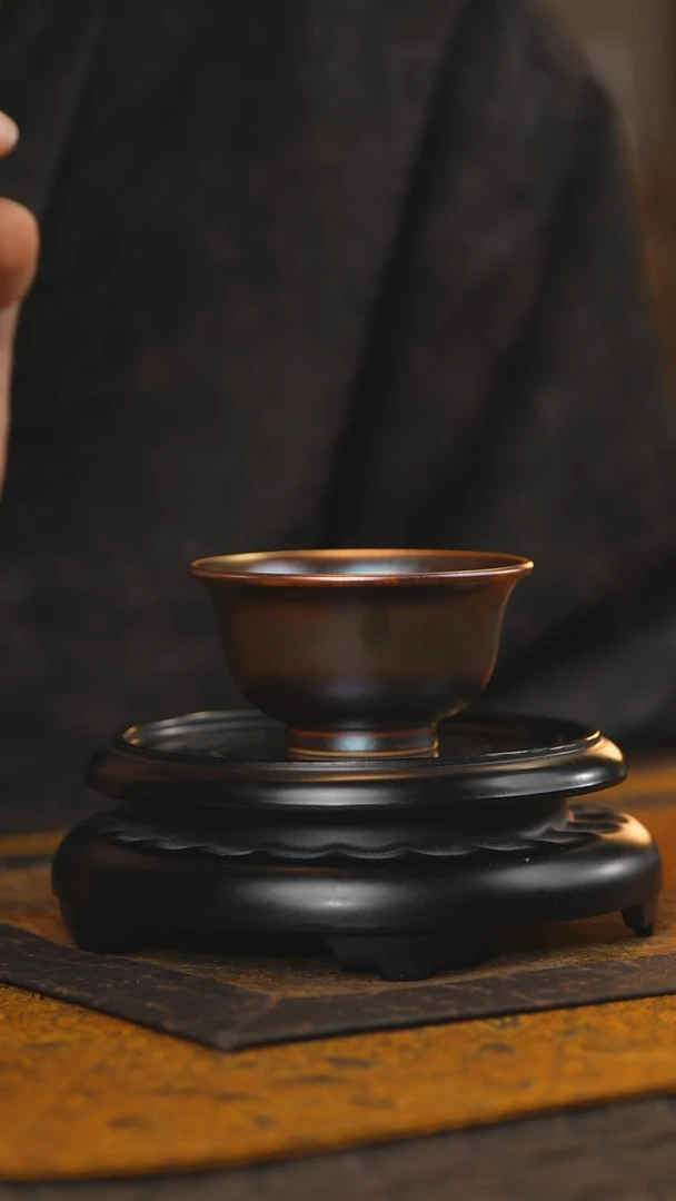 68柴房陶瓷柴烧压手杯